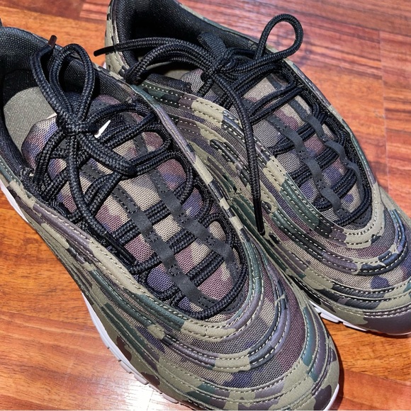 Nike Air Max 97 Premium QS “France” - Picture 4 of 7